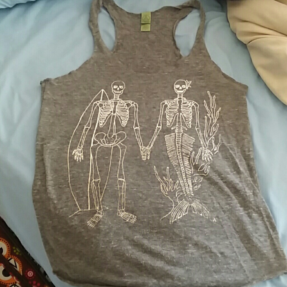 Cute surfer tank